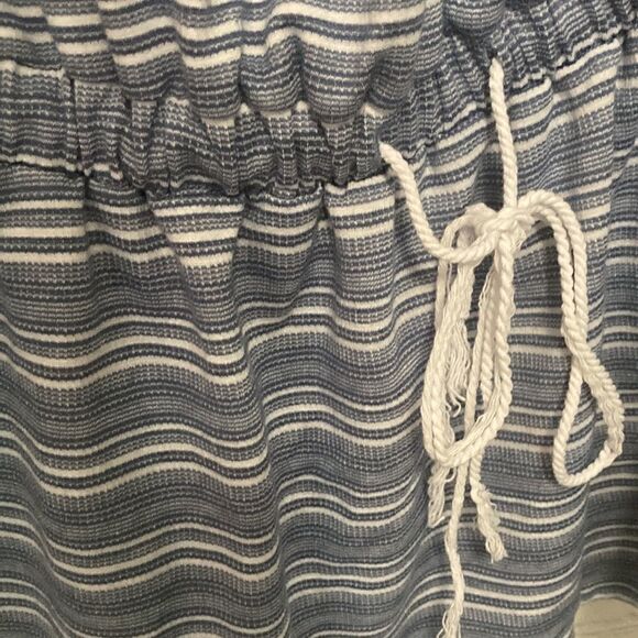 Lane Bryant Womens 14/16 chambray off the shoulder peplum drawstring waist top - Picture 3 of 8